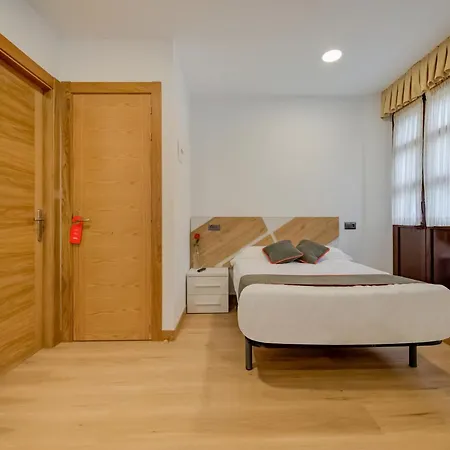 Guest house Restaurante La Pinta 3*