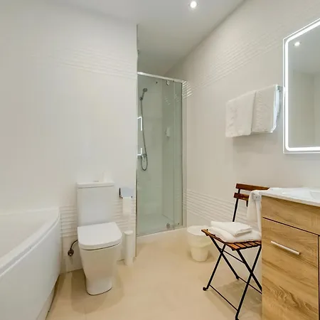 Restaurante La Pinta 게스트하우스 3*