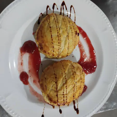 Restaurante La Pinta 게스트하우스 3*