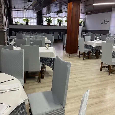 Guest house Restaurante La Pinta 3*