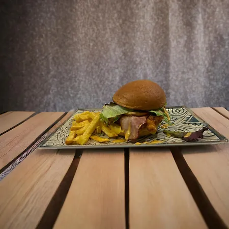 Restaurante La Pinta 게스트하우스