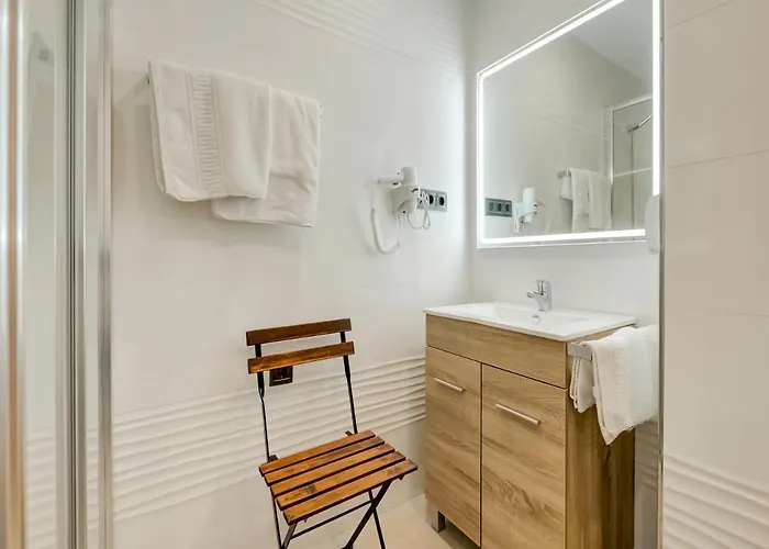 Restaurante La Pinta 3*