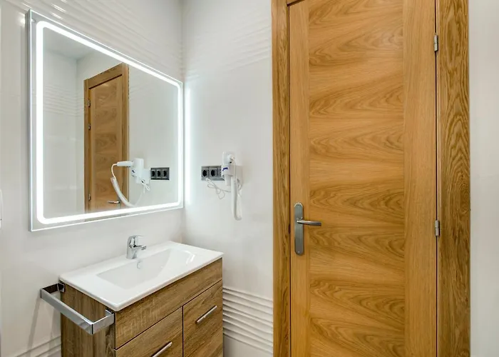 Restaurante La Pinta 3*