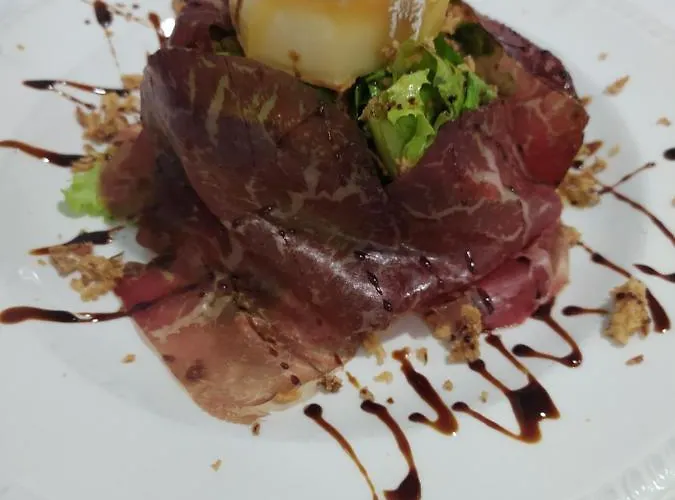 Restaurante La Pinta בית הארחה אמפוארו