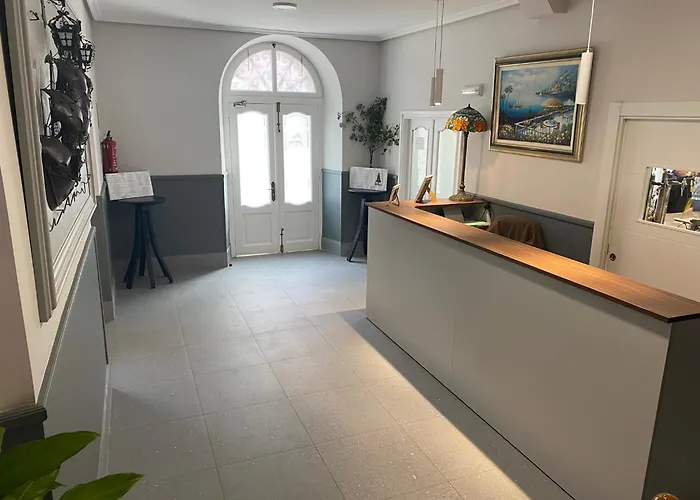 Restaurante La Pinta Gæstehus 3*